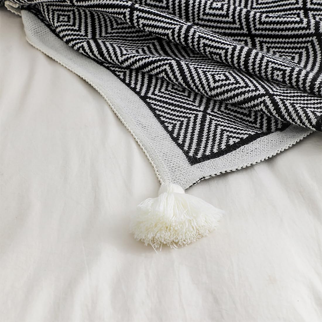 Fennco Styles Modern Diamond Knitted Throw Blanket with Tassel 50" W x 60" L – Taupe Geometric Pattern Lightweight Blanket for Couch, Bedroom, Living Room and Office Décor