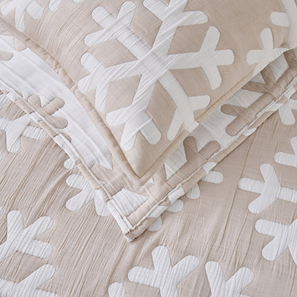 Matelassé Snowflake Quilt Set - Nino Collection