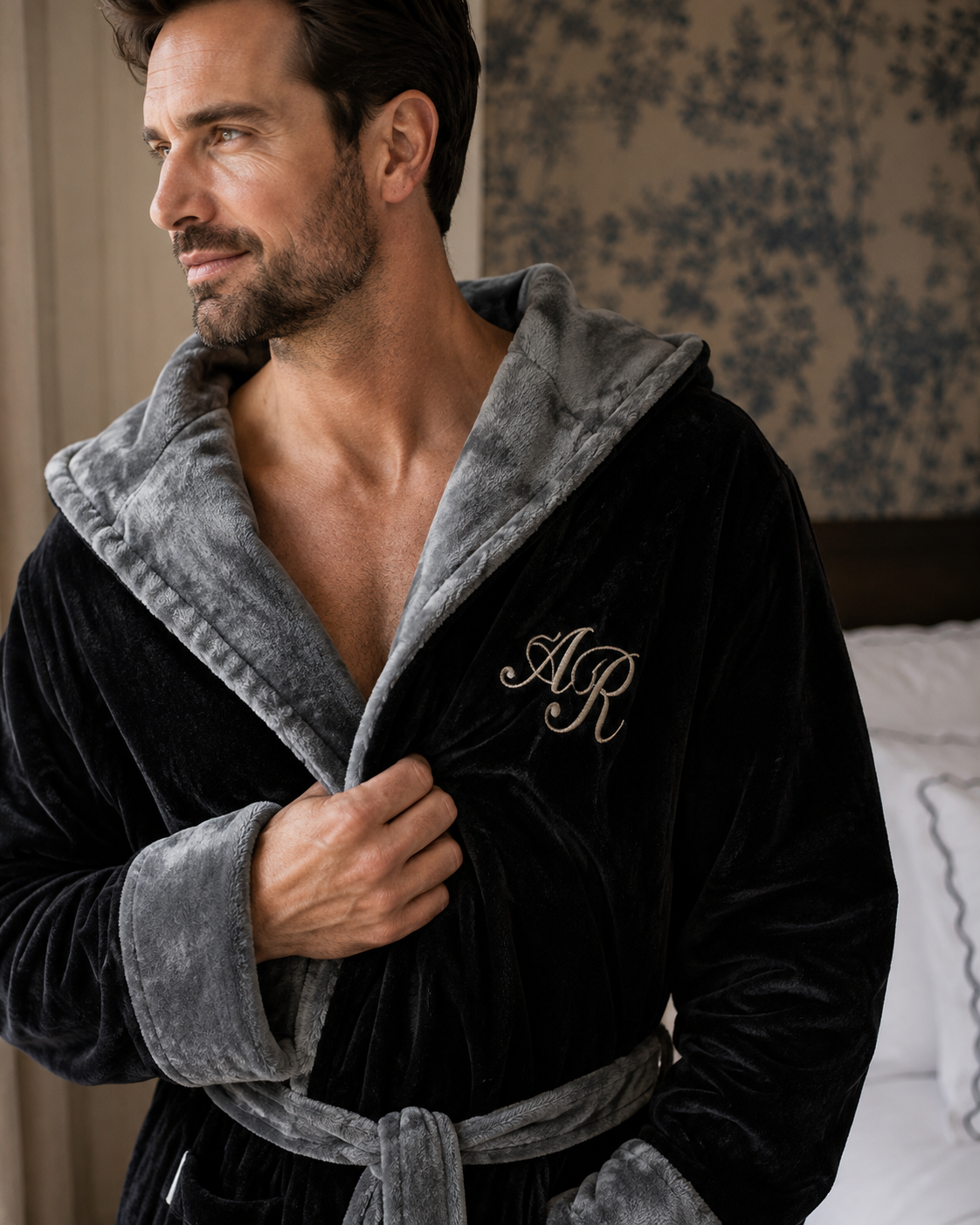 Men’s Robe with Hood – Ultra-Soft Plush Comfort for Everyday Use